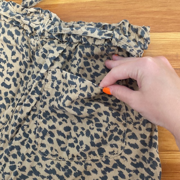Aerie Cheetah Print Shorts- size M, adjustable/removable belt - Picture 3 of 3
